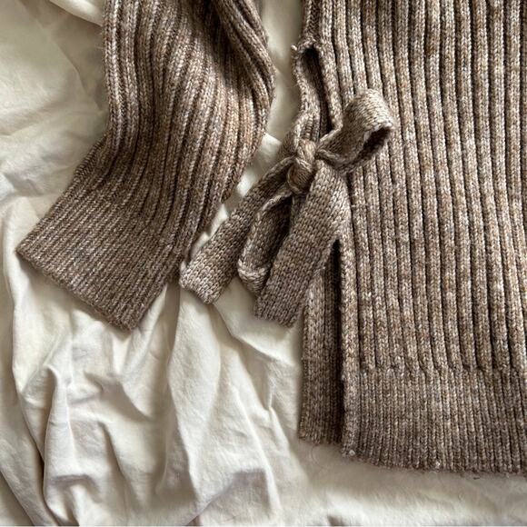 4th & Reckless Ribbed Sweater - Picture 4 of 5